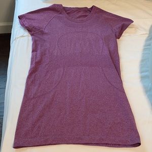 Lululemon workout top